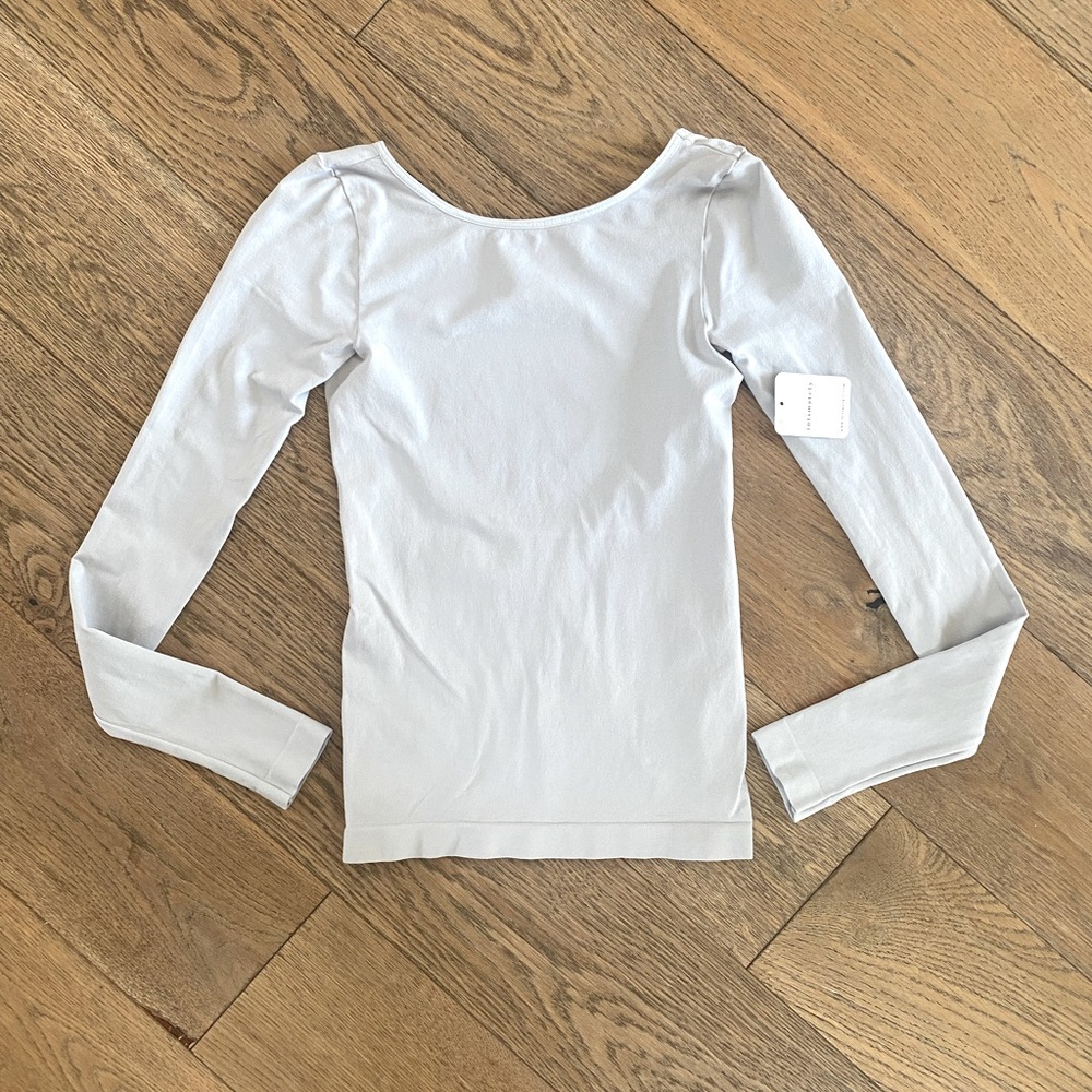 Free people xs/s heather gray tight- fitted long sleeve top.